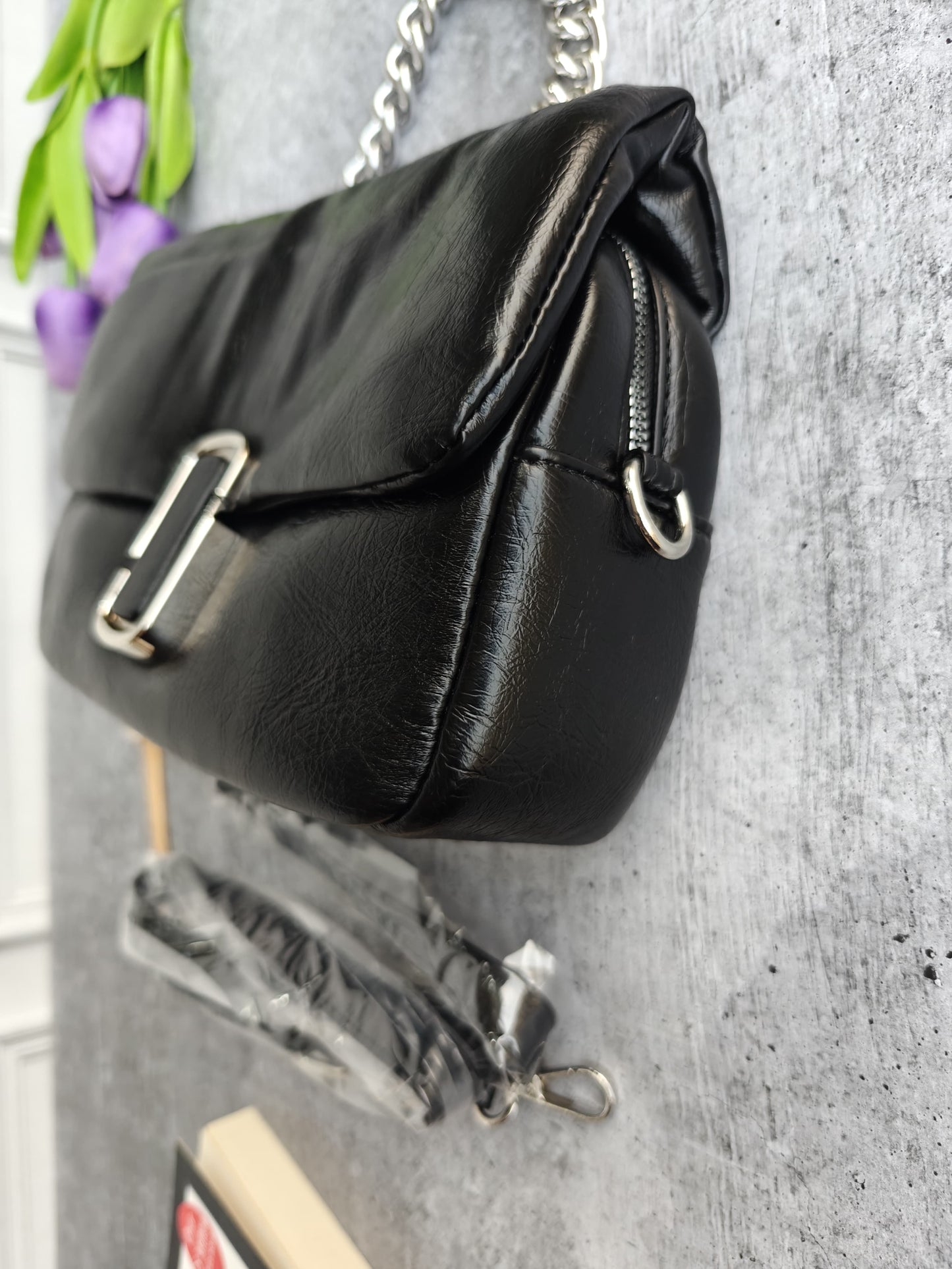 Darla Sling Bag