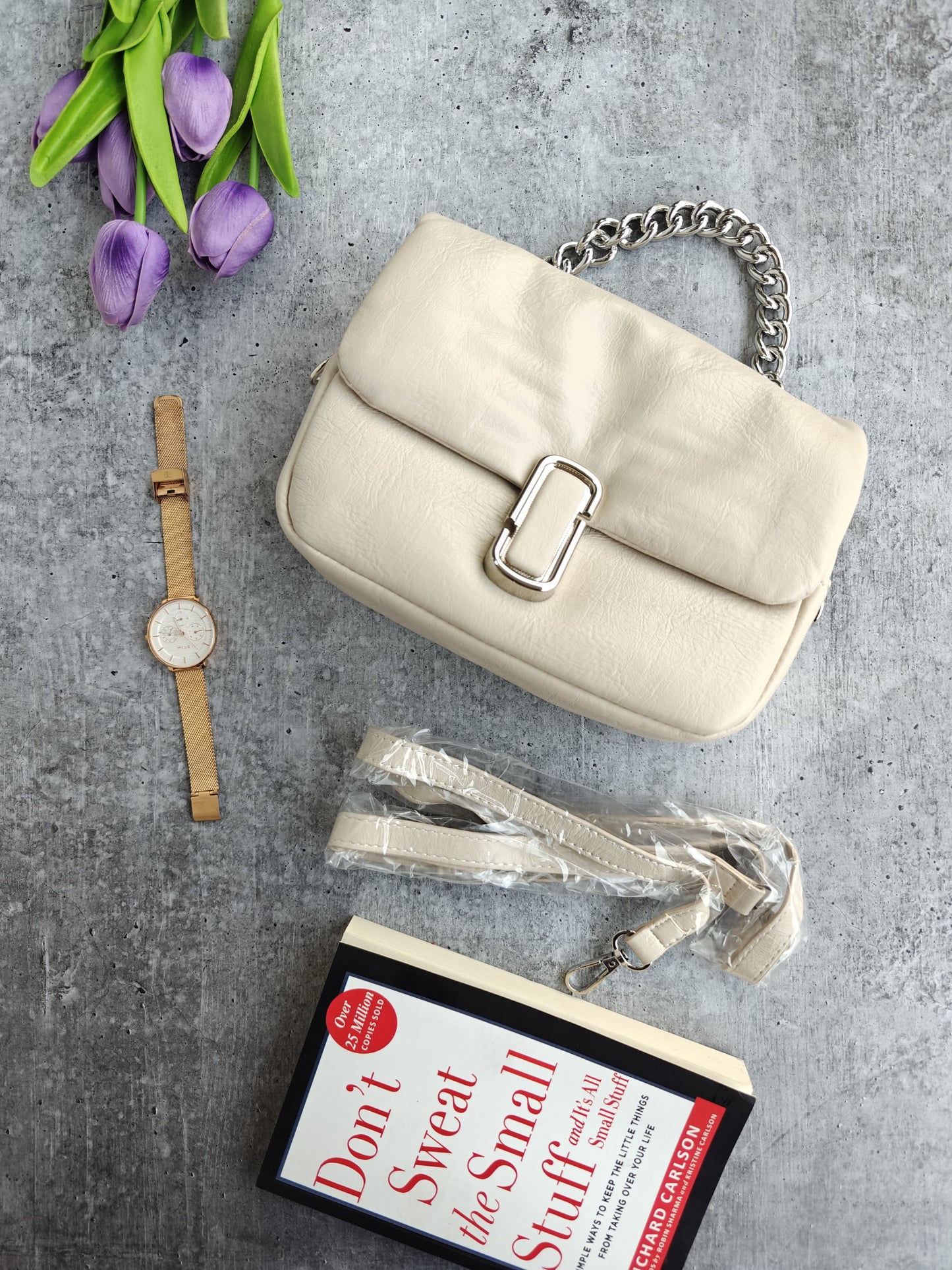 Darla Sling Bag