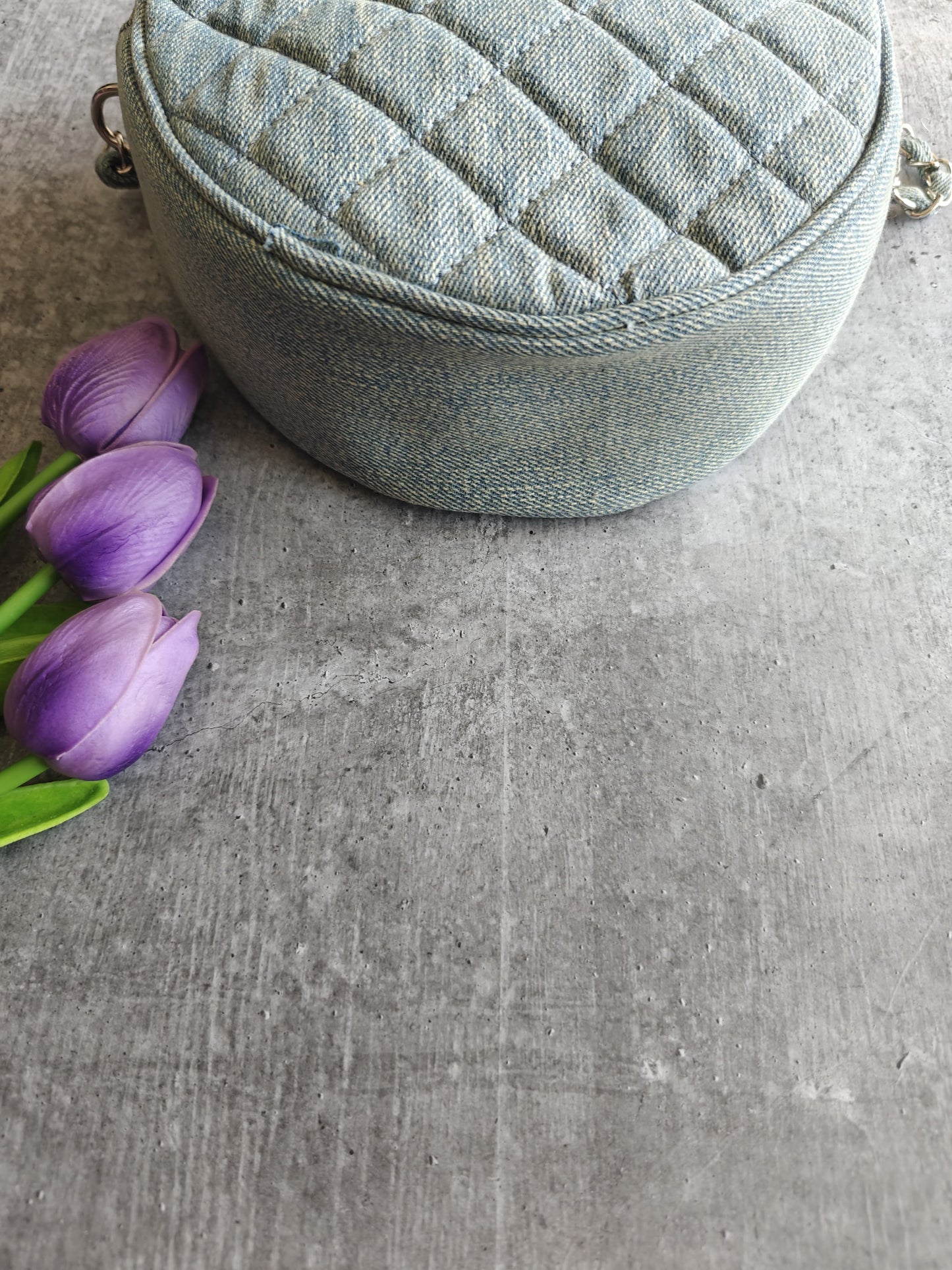 Hearty Sling Bag