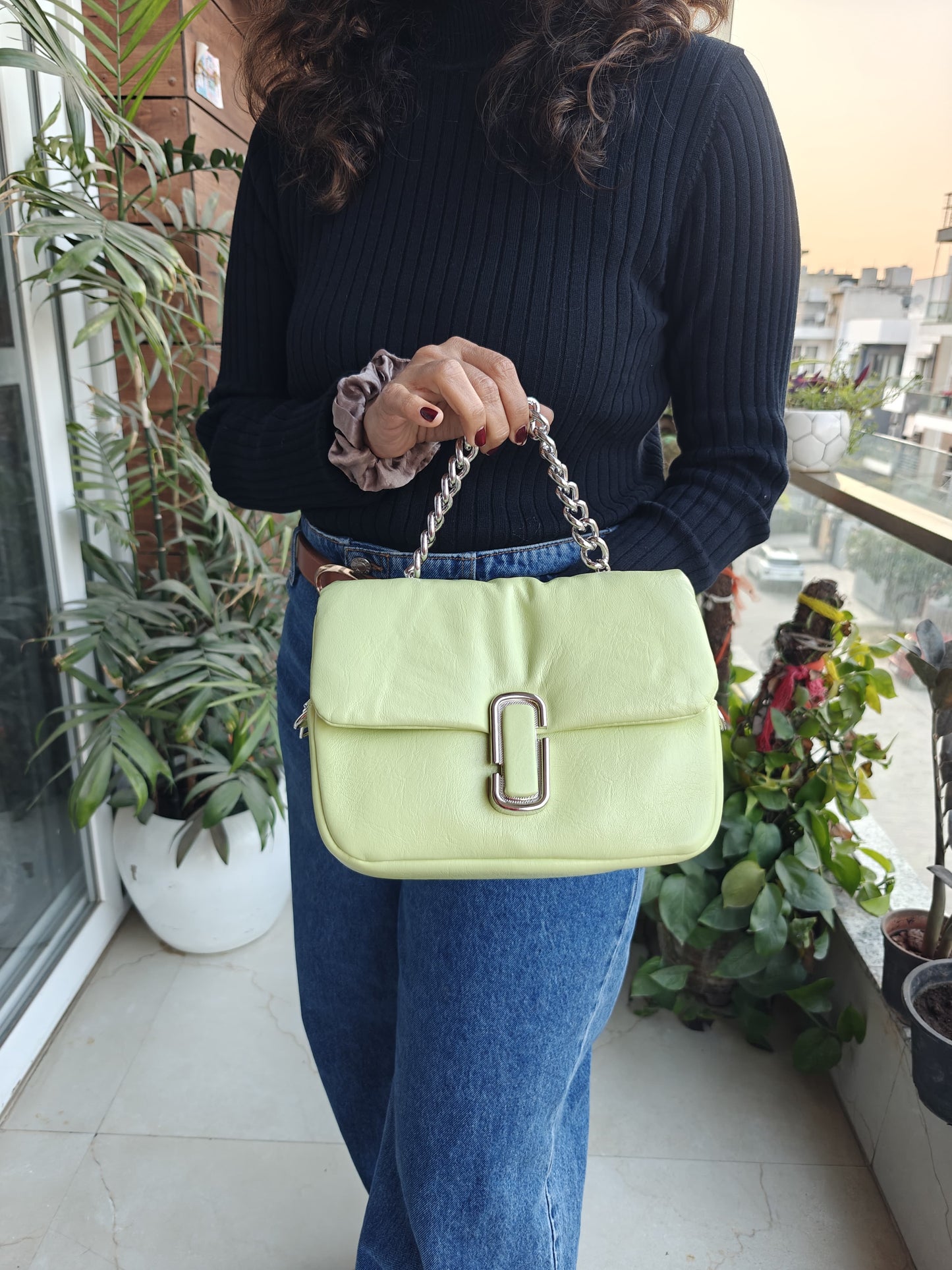 Darla Sling Bag