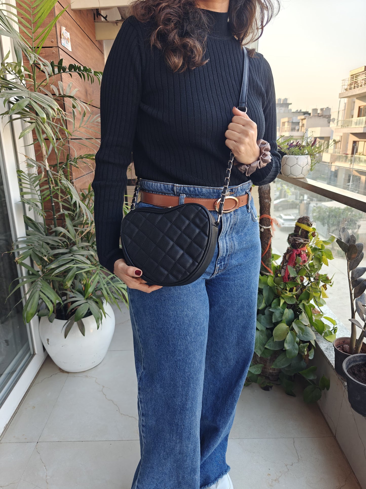 Hearty Sling Bag