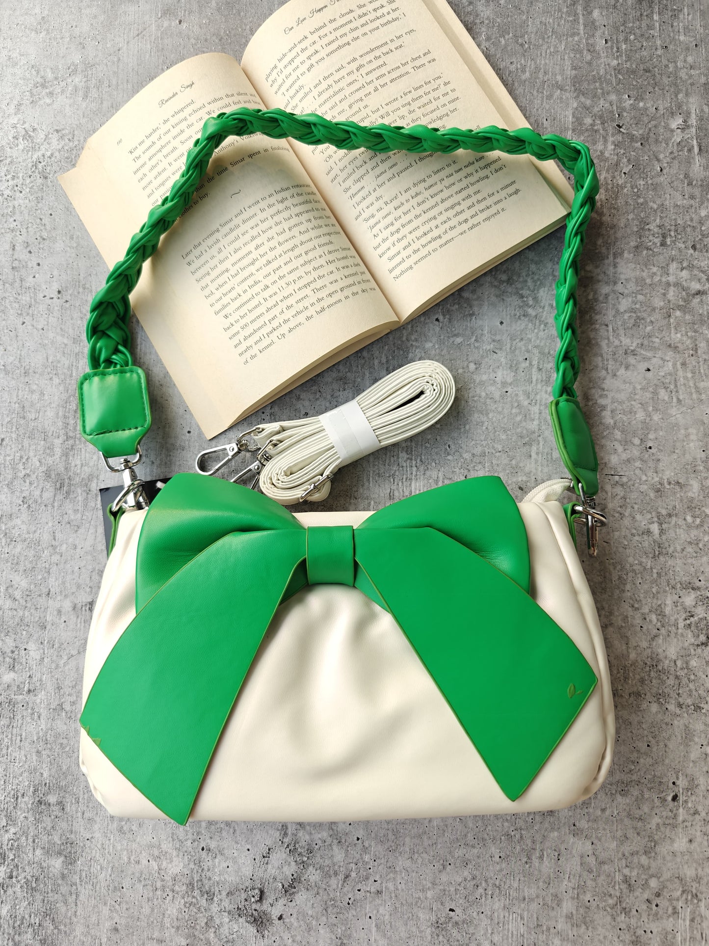 Elegant Bow Shoulder bag