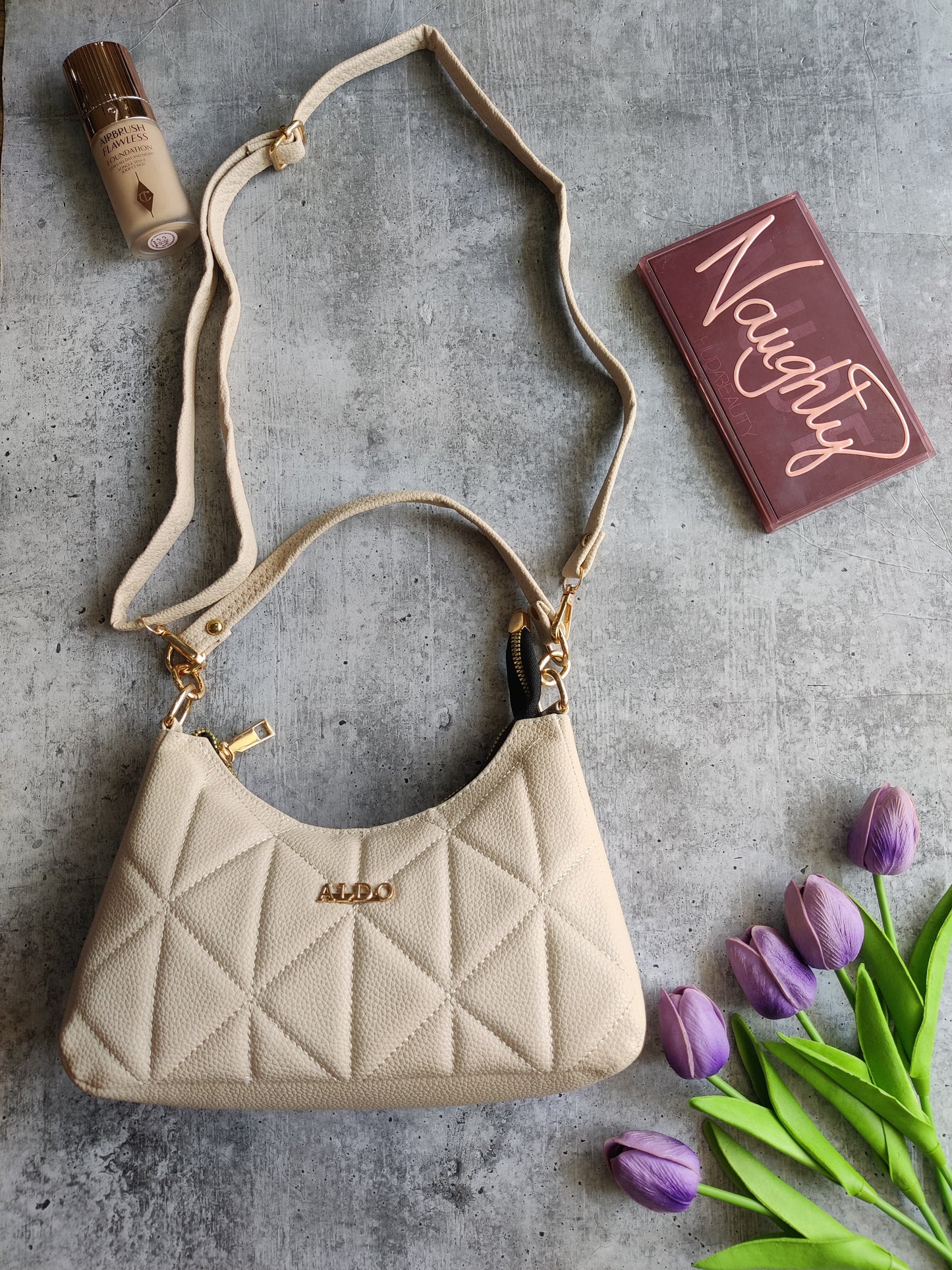 Ana Sling Bag