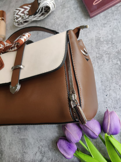 Elisha HandBag