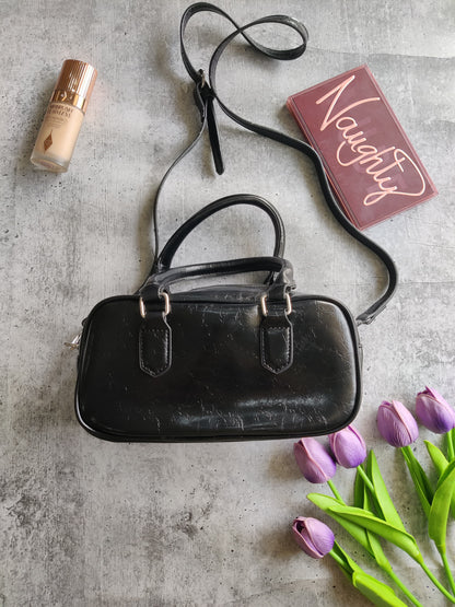 Paula Sling Bag