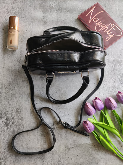 Paula Sling Bag