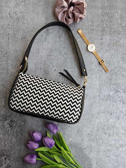 Reba ZigZag Baguette