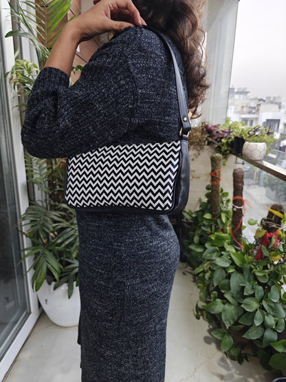 Reba ZigZag Baguette
