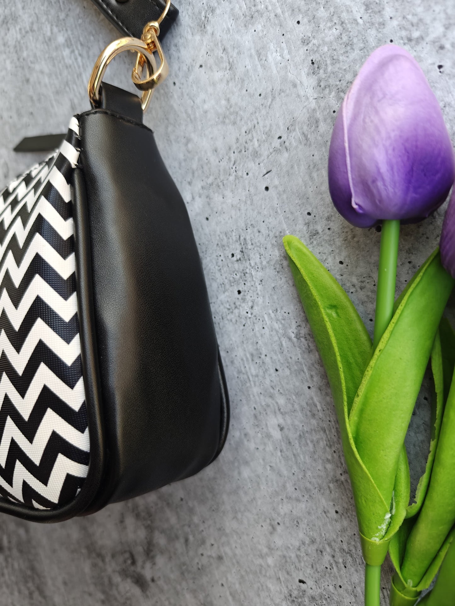 Reba ZigZag Baguette