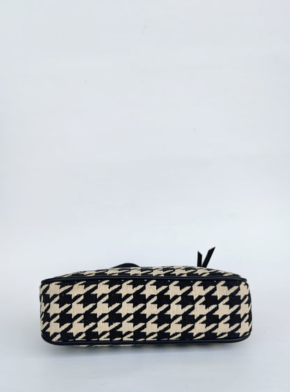 Trixie Houndstooth Sling