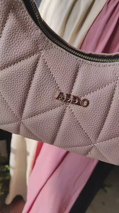 Ana Sling Bag