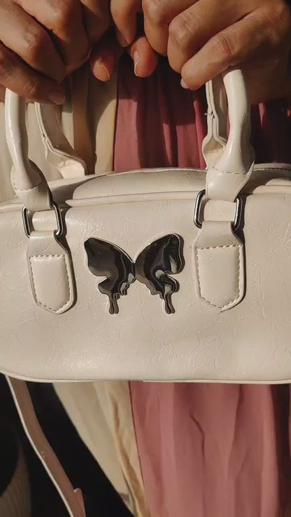 Paula Sling Bag